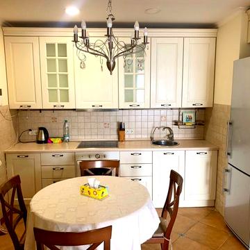 Оренда 3-кім. квартири Соломенка Кадетський гай