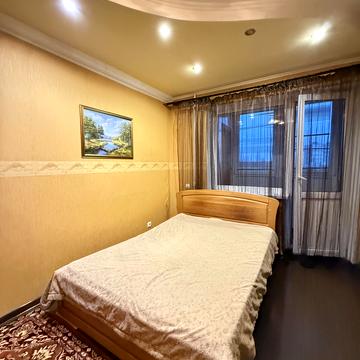 Леся Курбаса просп., 5-А