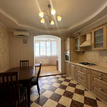 Продам 2 комнатную квартиру на Таирова ЖК Вернисаж