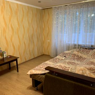 Степана Бандери вул., 49