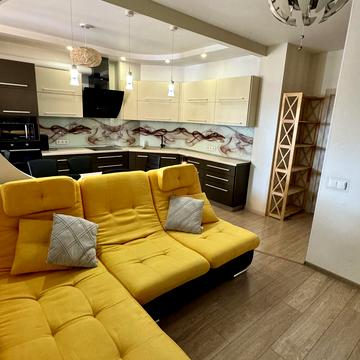 Ревуцького вул., 7-В