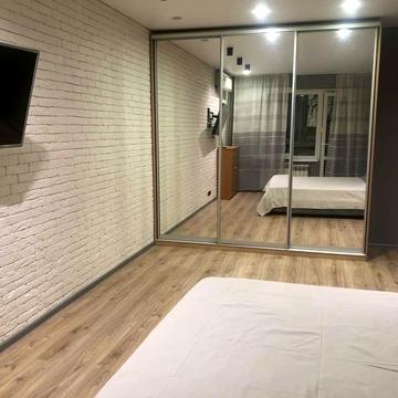 Ревуцького вул., 19/1