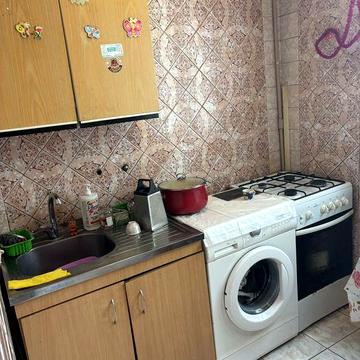 Продаж 3 к кв, метро Олексіівська