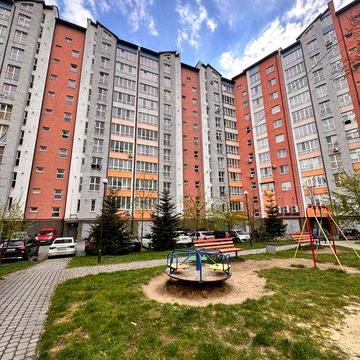 Продаю 2 кім. квартиру.  Держ. програми / вул.Галицька