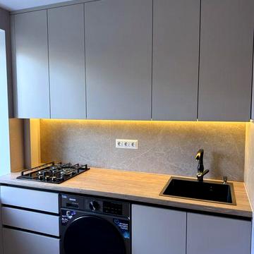 Продам двокімнатну квартиру