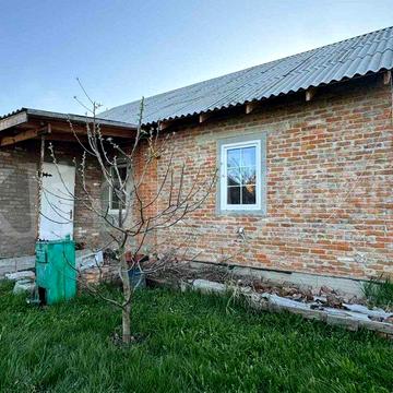 Продається будинок у мкр-ні Андруші