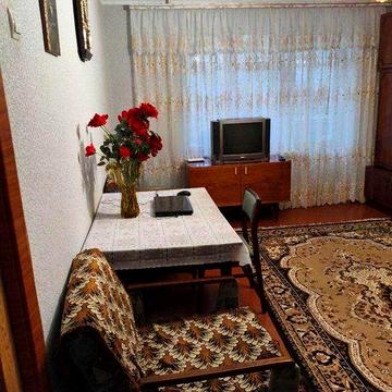 Продаж 3-кімнатної квартири вул. Революції Гідності (Супруна)