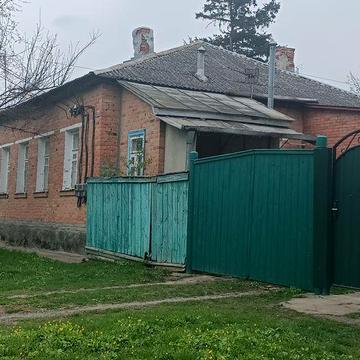 Продам 2-х кімнатну квартиру у м Зіньків