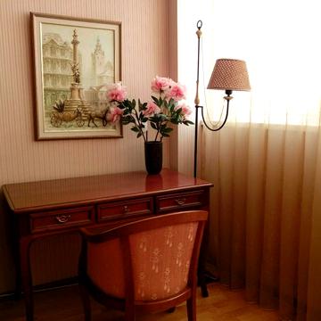 Єжи Ґедройця вул. (Тверська), 2