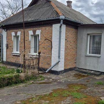 Продам будинок Жмеринка Петрівка газ вода ділянка 6 соток