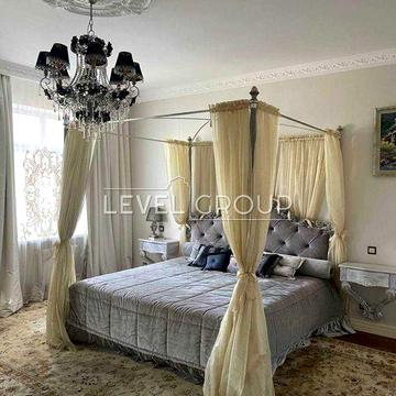 Продаж центр 4 кім ,клубний будинок ,вул. Антоновича 103,м.Палац Україна