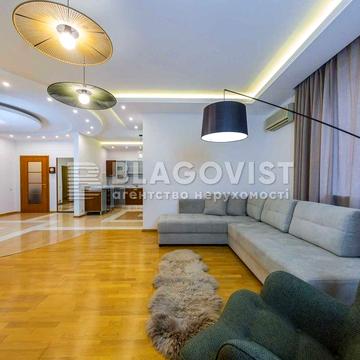 Продаж просторої 3-к квартири 140м.кв. Добротний ремонт. ПАРКОМІСЦЕ! Печерськ, діловий центр Предславинська 31/11