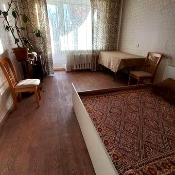 Продам 1-кімнатну  вул. Ю.Литвинського,31-б Дарницький р-н.