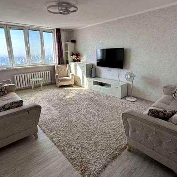 Без % Продаж 3к квартири, вул. Срібнокільська 1