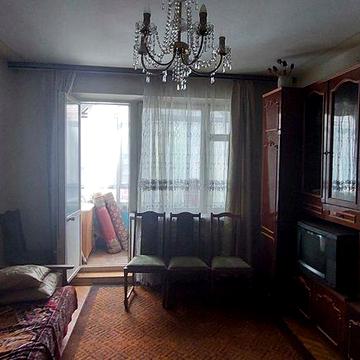 оренда 2 кімн квартири пр Червоної калини  50м кв   поверх 2/9