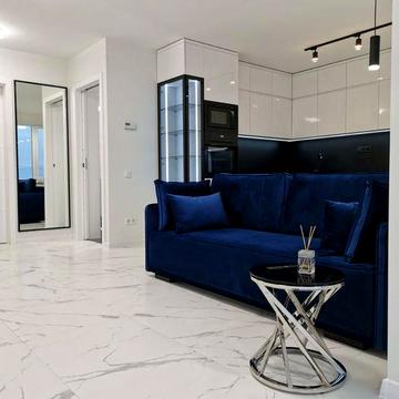 Простора 2-кімнатна квартира преміум-класу з дизайнерським ремонтом ЖК "Мрія"