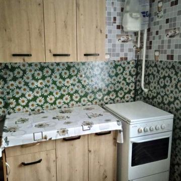 1 кімнатна по вул. Свободи (зупинка Думка)