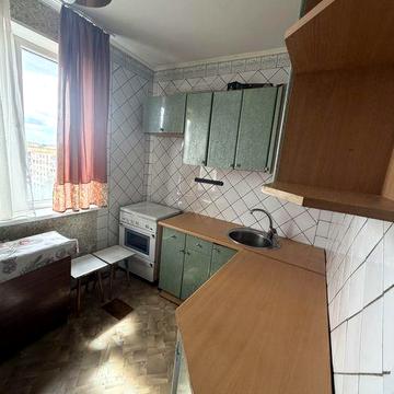 Продам 2к. квартиру -  проспект Науки, центр, Научная, Павлово поле.