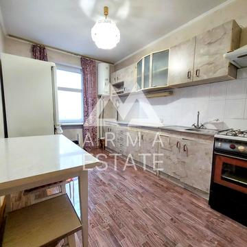 Драгоманова вул., 18