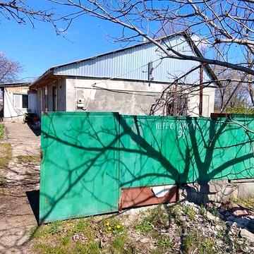 прється будинок .