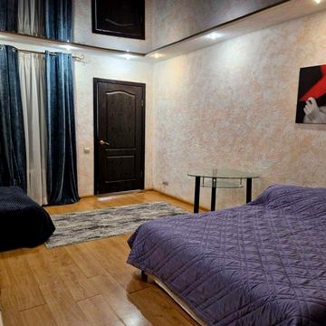 Сдам помесячно от хозяина двух комн Дерибасовская(Европейская6)