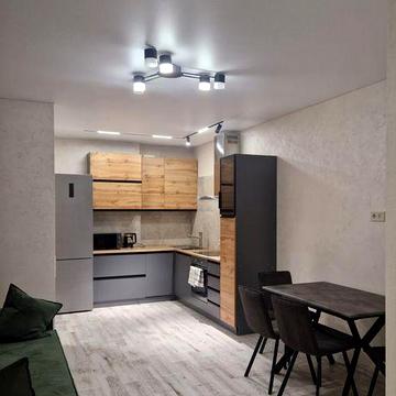 Довгострокова оренда євродвійки Київ-Скай