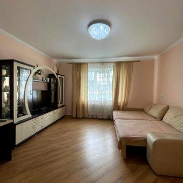 Продам новий двоповерховий будинок, збудований для себе 8 років тому