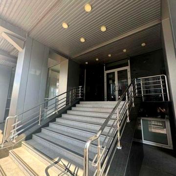 Нижній Вал вул., 51