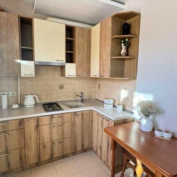 Здається затишна 1-кімнатна квартра у Вишневому