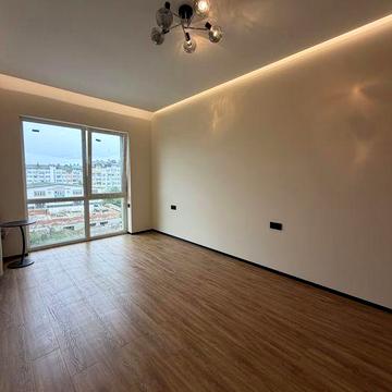 Оренда новенької квартири. Перша здача