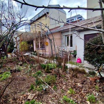 120 м.кв. під елітний офіс, IT-хаб або клініку. Тихий центр.