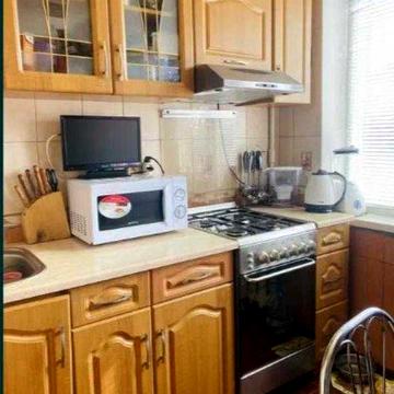 Продам 2х кімнатну квартиру 4/5.