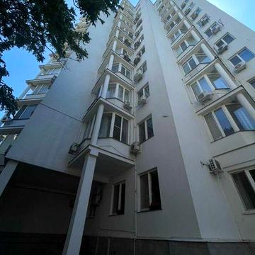 В продаже квартира 122 кв.м на Французском б-ре, морская сторона