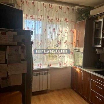 (3-14) Трехкомнатная квартира с ремонтом на Семена Палия