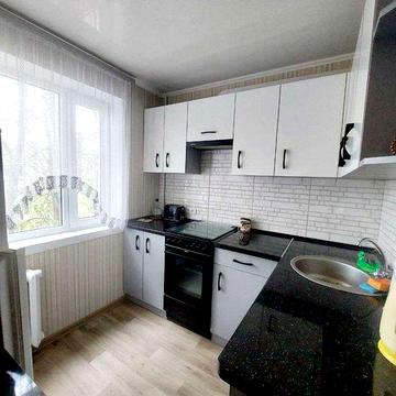 Продам 2 Кв. 1 хв. метро! Нові Будинки. З ремонтом! Сертификат+.