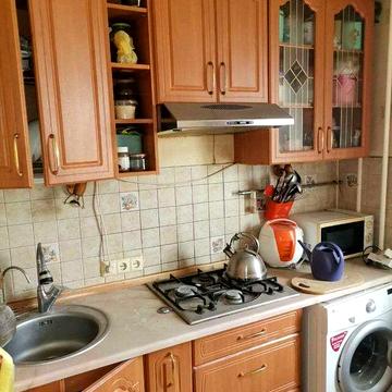 3 к. квартиру на Салтовском шоссе (Медкомплекс)