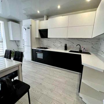 2-кімнатна квартира ЖК,,На Щасливому " Вячеслава Чорновола 91 С