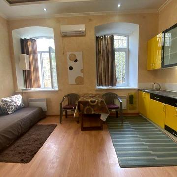 СВОБОДНО 1 Ком Кв Центр Район Дерибасовской ул Садовая  Любой Срок Аренды