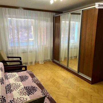 Продаж 2к Квартира Тарасівська вулиця