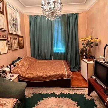 Продам 2 комнатную квартиру в Центре Одессы, по улице Греческая