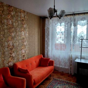 Довгострокова оренда 2к Квартира Михайля Семенка (Чайковська) вулиця