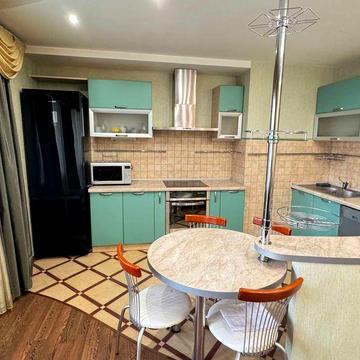 Простора 2 кім кв (євротрьошка) по вул. Набережна, 22! м. Вишгород