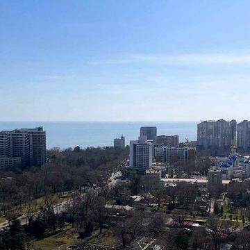 Квартира з видом на море та парк Перемоги. ЖК Олимпийский