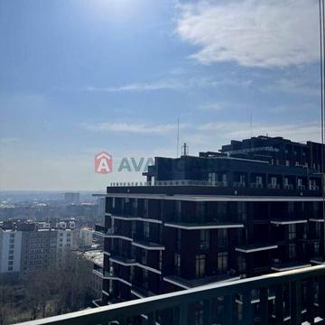 Продам 2-к Квартиру Централ Парк