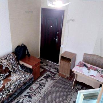 Здам комнату-квартиру на вул.Соіча,2
+меблі 

Біля м.Малишева
Поряд супермаркет РОСТ
+Гарна розяка
Поряд парк
Лікарня
По всім питання