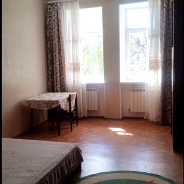 Сдам  2-х ком. Граданачальницкая  //  10 Апреля.