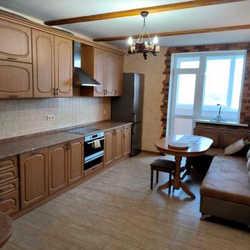 1к Леся Курбаса 7-Б Святошинський район Борщагівка