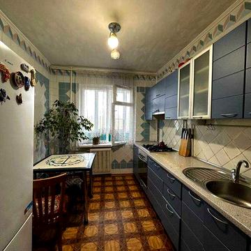 Продам 3-комн. квартиру на КОТОВСКОГО /ул. Махачкалинская/Семёна Палия