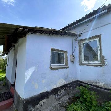 Частина будинку з окремим входом