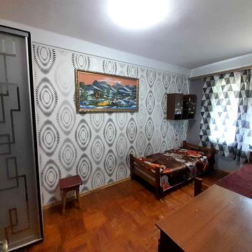 Сдам 1ком кв Радостная/р-н Дома мебели!